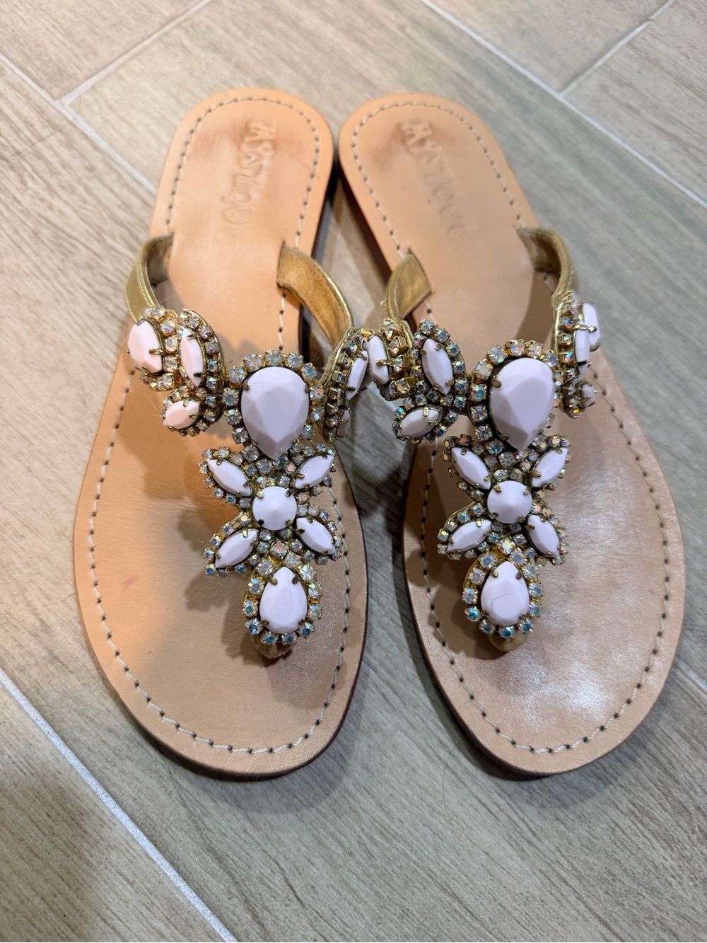 Mystique Boca Raton Pink Crystal Jeweled Leather Thong Sandals size 7